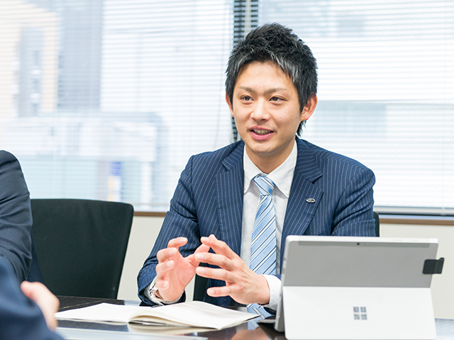 川原 俊祐